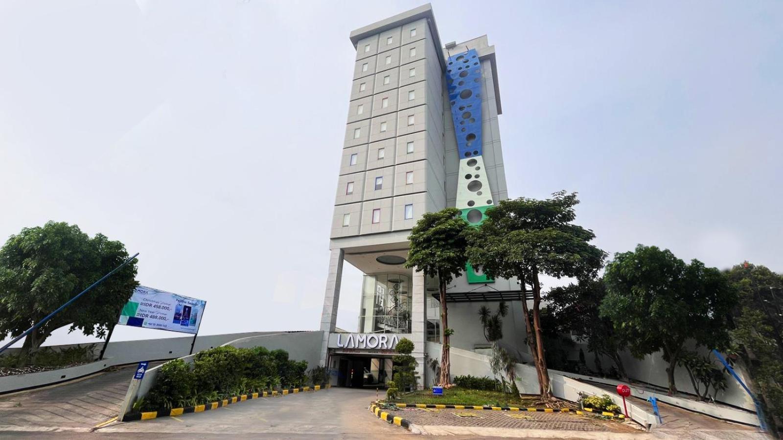 Lamora Kota Lama Surabaya Exterior photo