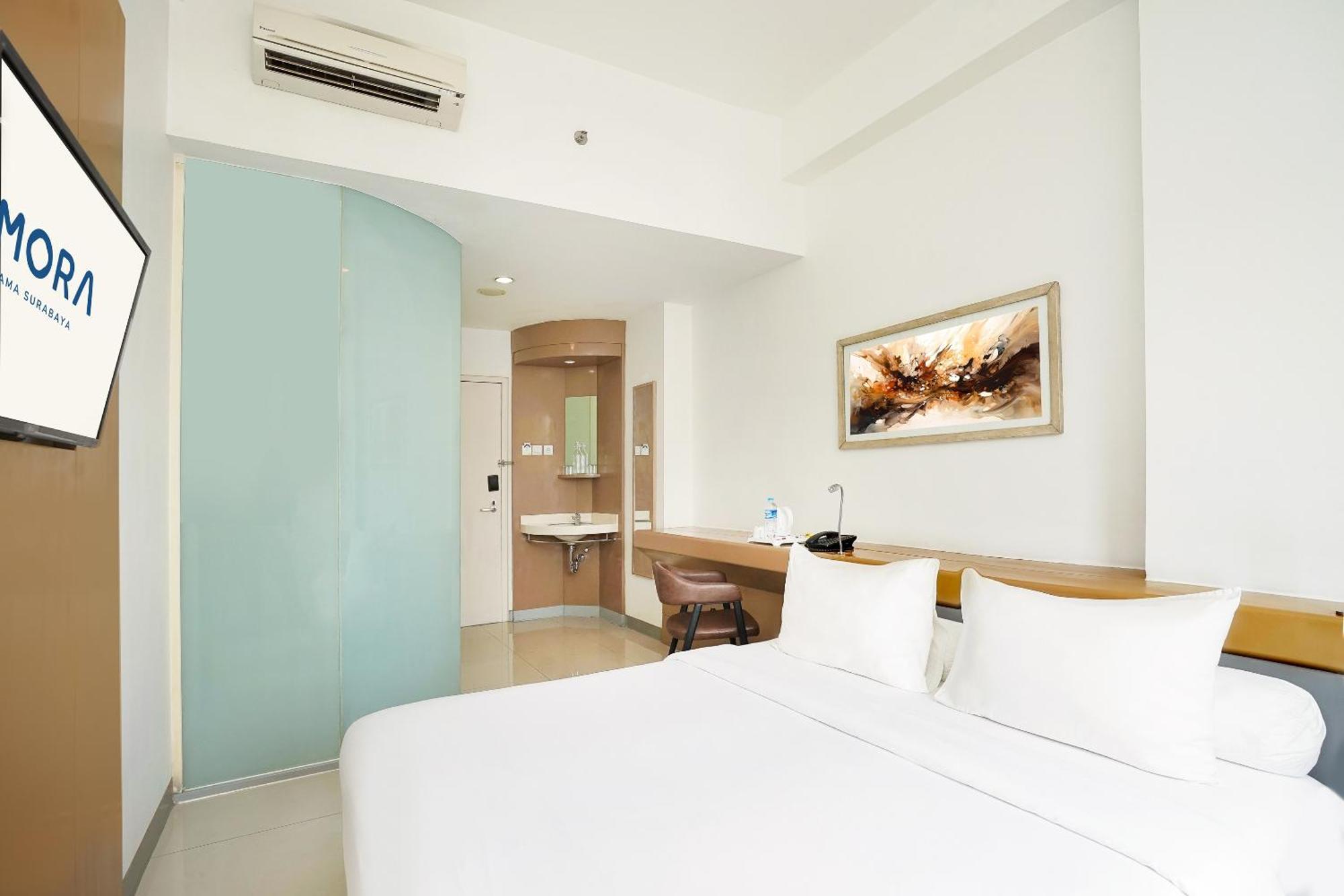Lamora Kota Lama Surabaya Exterior photo