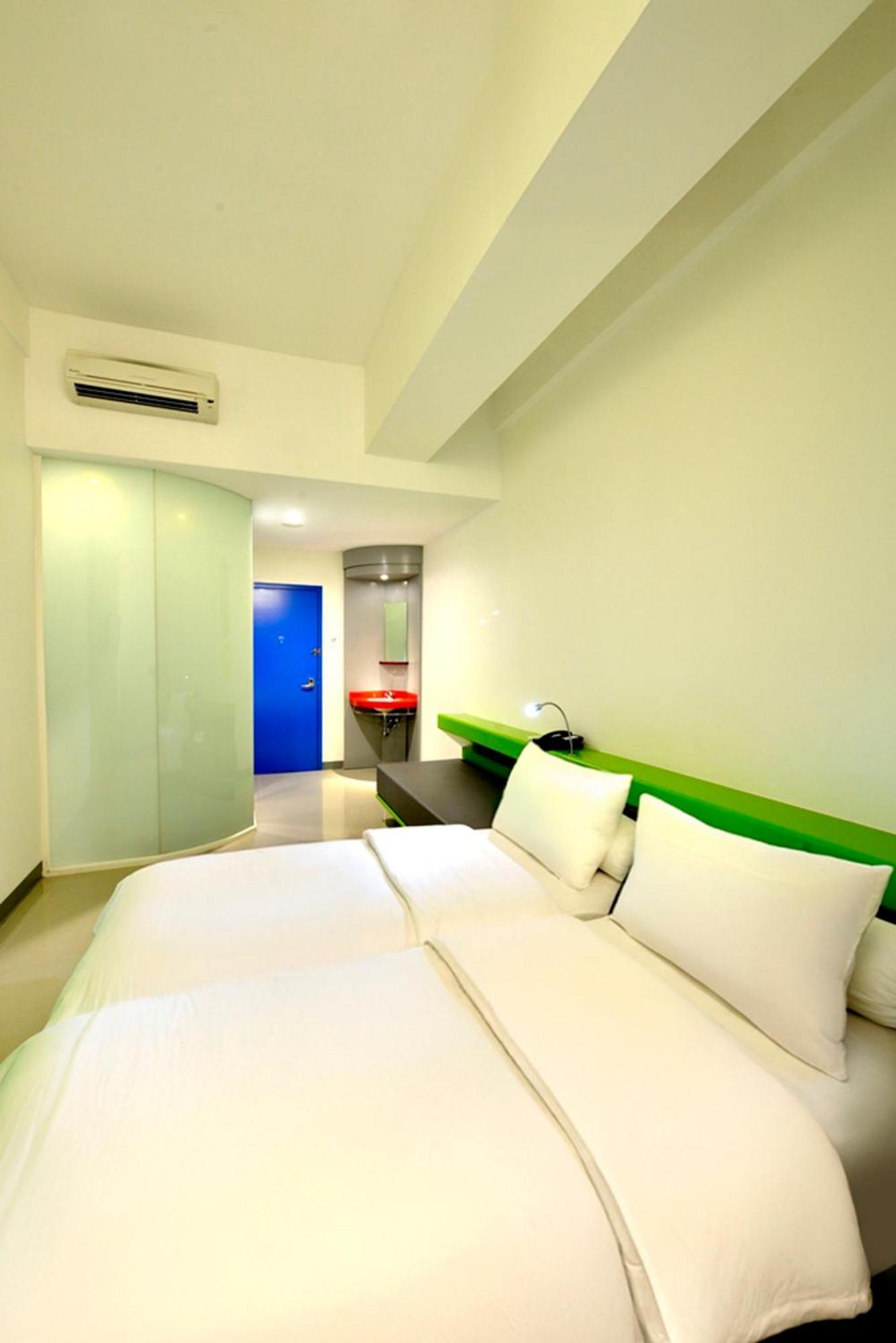 Lamora Kota Lama Surabaya Exterior photo